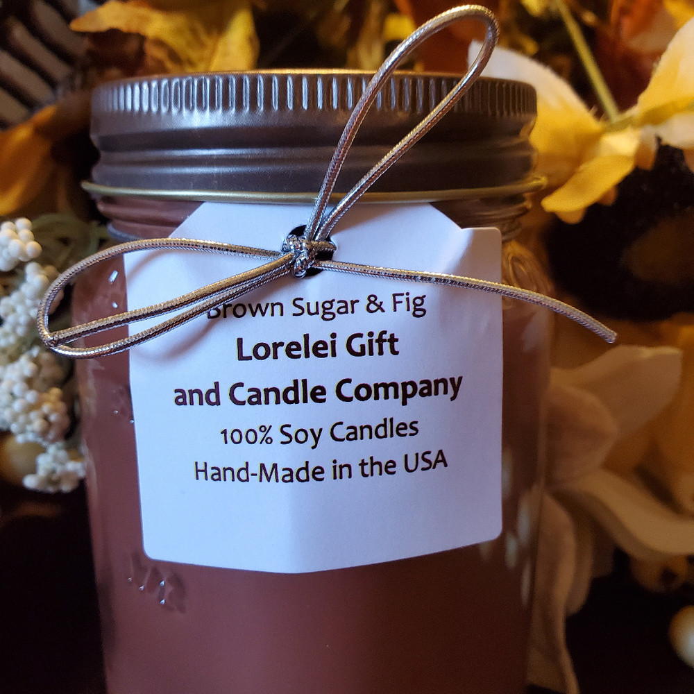 100% Soy Candle, Hand Poured 16 ounces